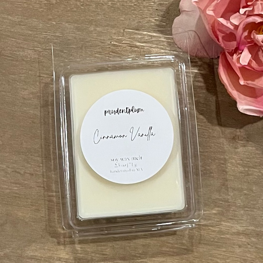 Cinnamon Vanilla Soy Wax Melt 2.5 oz | Melts For Wax Warmer - Picture 4 of 4